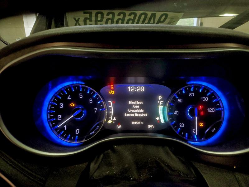 Zdjęcie 9 z aukcji – 2018 CHRYSLER PACIFICA L z VIN 2C4RC1GG0JR271137