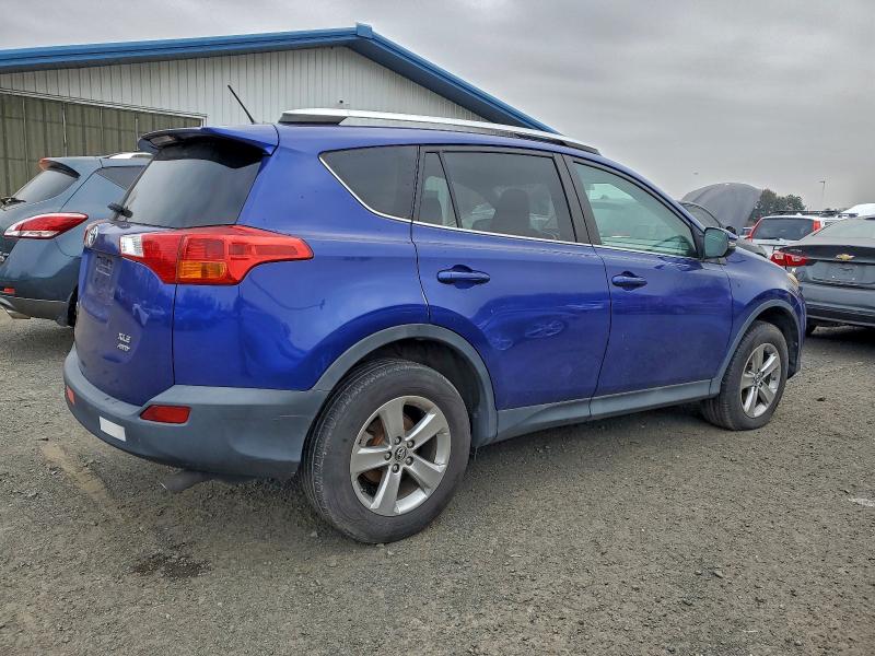 Photo 3 from auction – 2015 TOYOTA RAV4 XLE with VIN 2T3RFREVXFW387983
