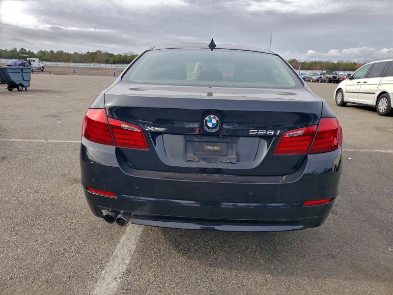 Photo 6 from auction – 2013 BMW 528 XI with VIN WBAXH5C52DD110619