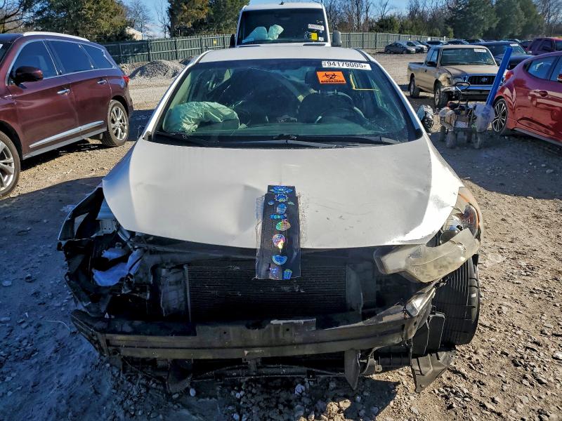 Photo 5 from auction – 2015 KIA FORTE LX with VIN KNAFX4A61F5428149