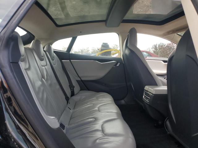 Photo 10 from auction – 2013 TESLA MODEL S with VIN 5YJSA1CN5DFP07265