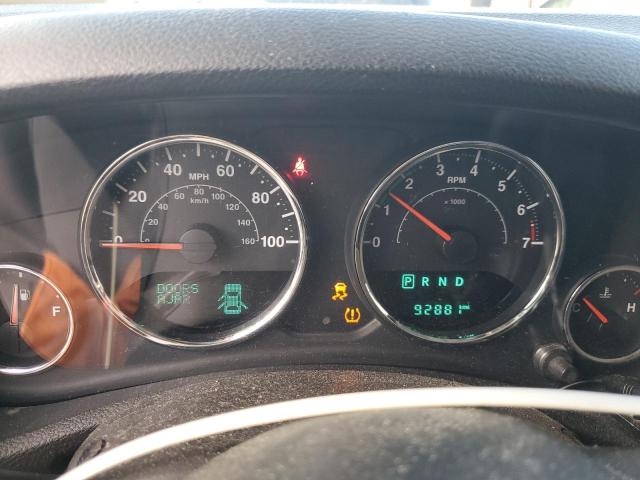 Photo 9 from auction – 2016 JEEP WRANGLER U with VIN 1C4BJWDG3GL180423