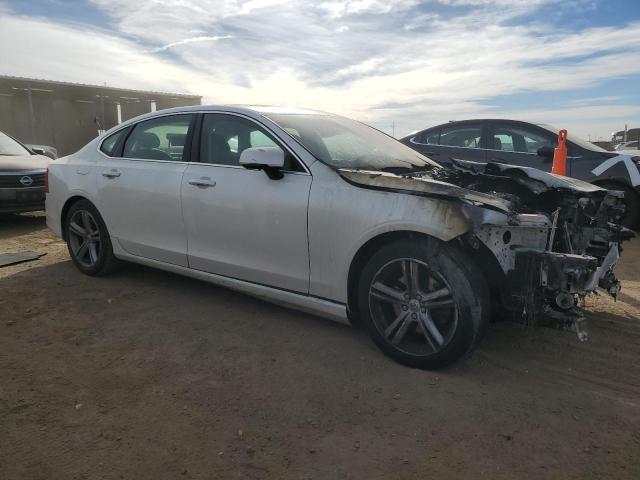 Photo 4 from auction – 2018 VOLVO S90 with VIN LVY982AK6JP023019