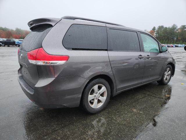 Photo 3 from auction – 2012 TOYOTA SIENNA LE with VIN 5TDKK3DC6CS176481