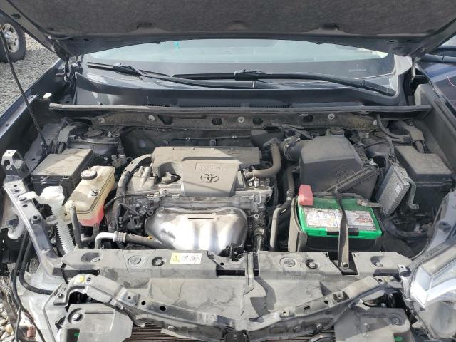 Photo 12 from auction – 2018 TOYOTA RAV4 LE with VIN JTMBFREV1JJ186403