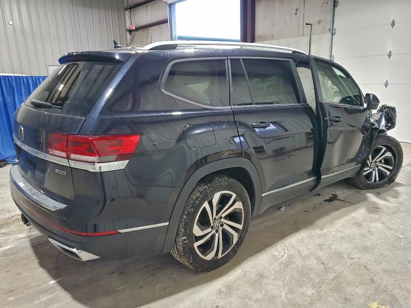 Photo 3 from auction – 2022 VOLKSWAGEN ATLAS with VIN 1V2BR2CA5NC561359