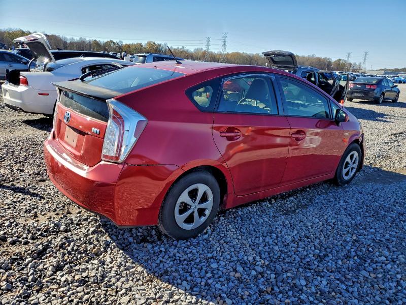Photo 3 from auction – 2014 TOYOTA PRIUS with VIN JTDKN3DU1E0363777