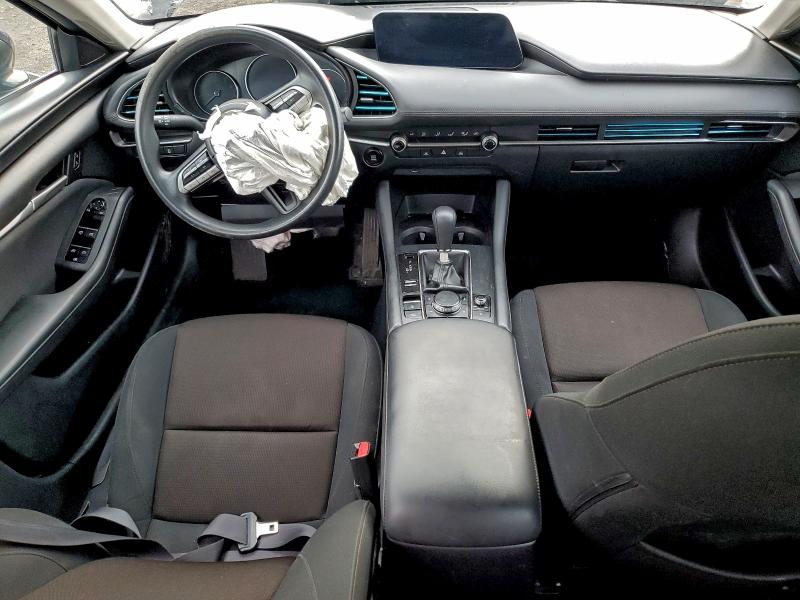 Photo 8 from auction – 2021 MAZDA 3 with VIN JM1BPAA7XM1313062