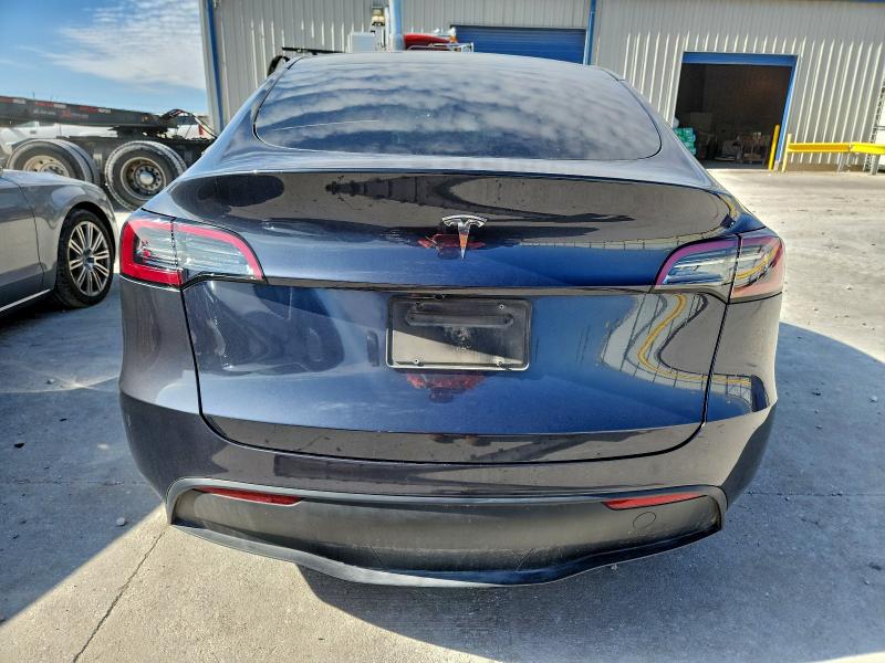 Photo 6 from auction – 2025 TESLA MODEL Y with VIN 7SAYGDED1SA374784
