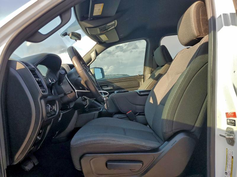 Photo 7 from auction – 2024 RAM 1500 TRADE with VIN 1C6RRFCG7RN106185
