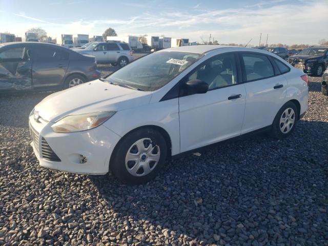 FORD FOCUS S 2014 with VIN 1FADP3E20EL399965 - Photo from auction