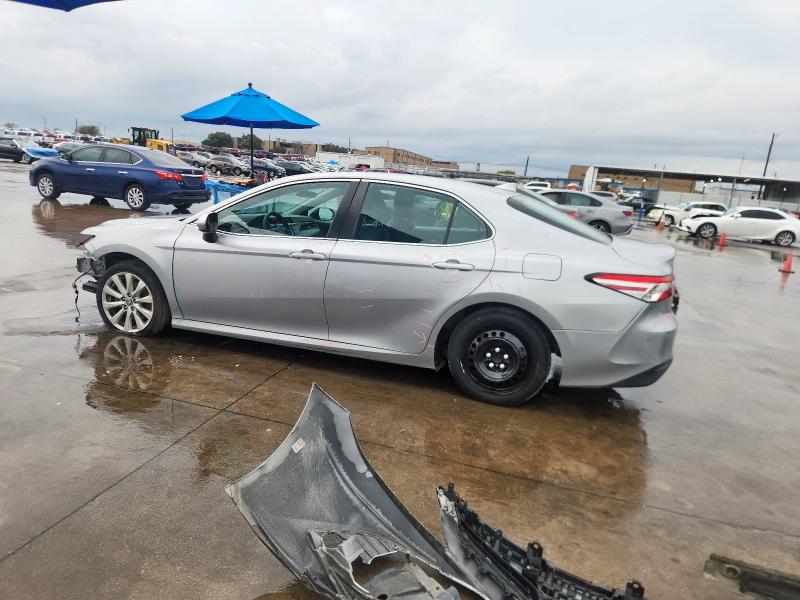 Photo 2 from auction – 2020 TOYOTA CAMRY LE with VIN 4T1C11AK9LU508069