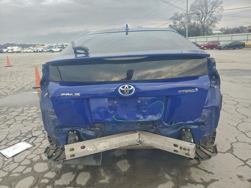 Photo 6 from auction – 2016 TOYOTA PRIUS with VIN JTDKARFU2G3515305