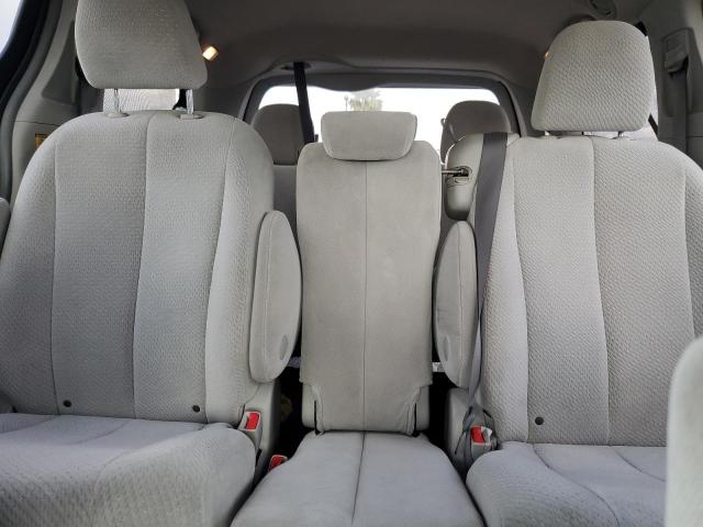 Photo 10 from auction – 2011 TOYOTA SIENNA with VIN 5TDKK3DC7BS011313