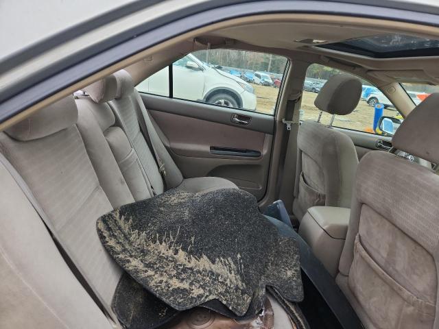 Photo 10 from auction – 2005 TOYOTA CAMRY LE with VIN 4T1BE30K55U534085
