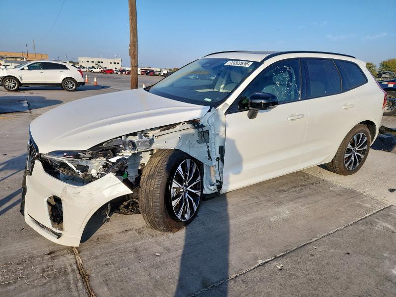 VOLVO XC60 CORE 2025 with VIN YV4M12RJ4S1045894 - Photo from auction
