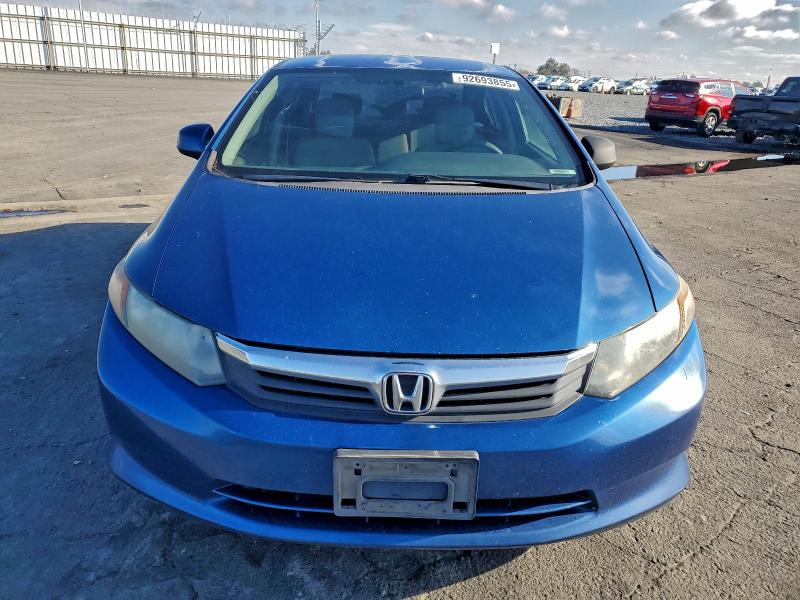 Photo 5 from auction – 2012 HONDA CIVIC LX with VIN 2HGFB2F57CH535119