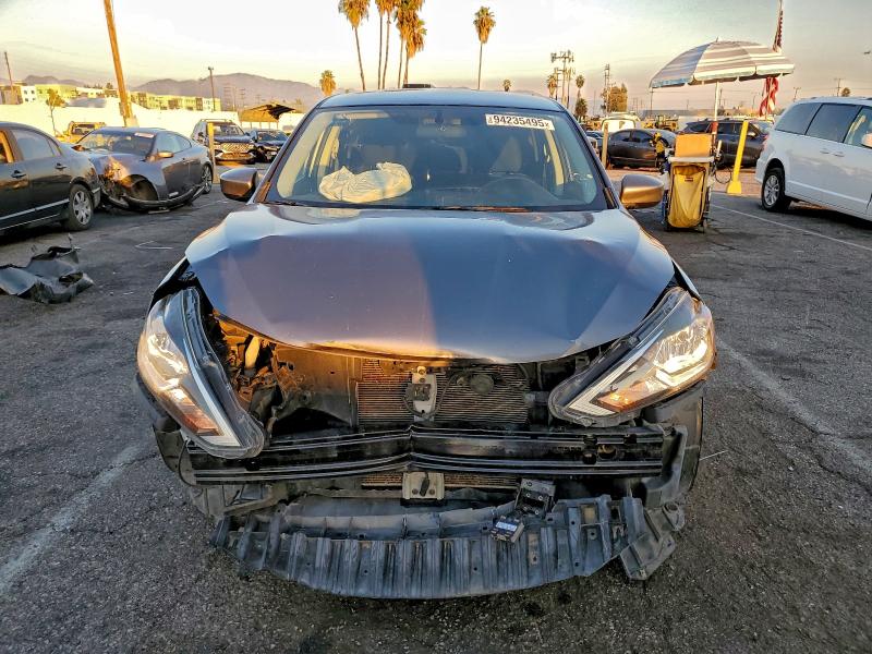 Photo 5 from auction – 2019 NISSAN SENTRA S with VIN 3N1AB7AP2KL604659
