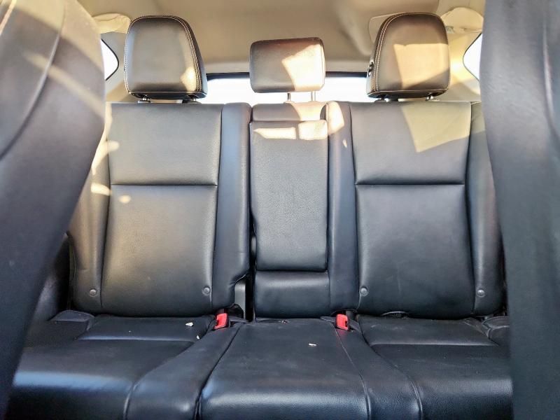 Photo 10 from auction – 2013 TOYOTA RAV4 with VIN 2T3YFREV9DW038354