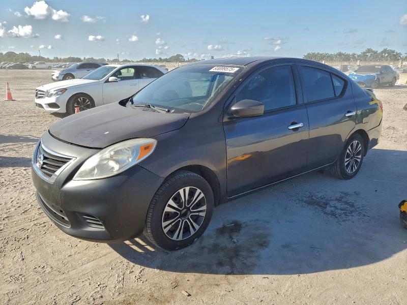 NISSAN VERSA S 2015 with VIN 3N1CN7AP2FL833901 - Photo from auction