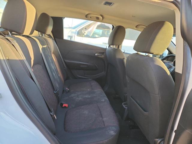 Photo 10 from auction – 2019 CHEVROLET SONIC LT with VIN 1G1JD6SB1K4110554
