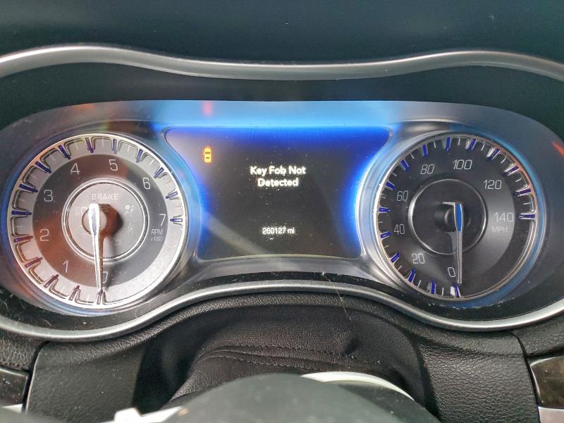Photo 9 from auction – 2016 CHRYSLER 300C with VIN 2C3CCAEG6GH248246