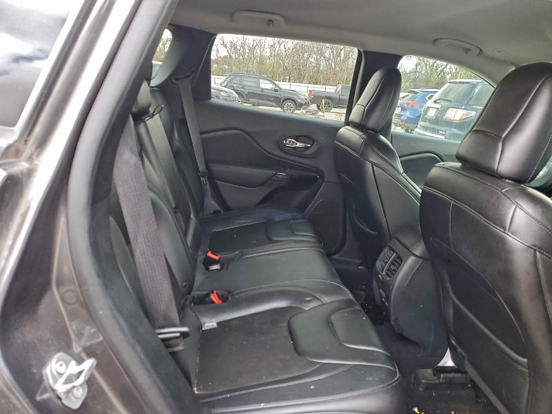 Photo 11 from auction – 2019 JEEP CHEROKEE L with VIN 1C4PJLLB4KD416641