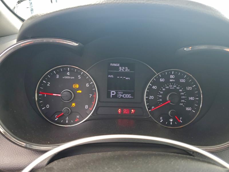 Photo 9 from auction – 2016 KIA FORTE LX with VIN KNAFX4A64G5479713