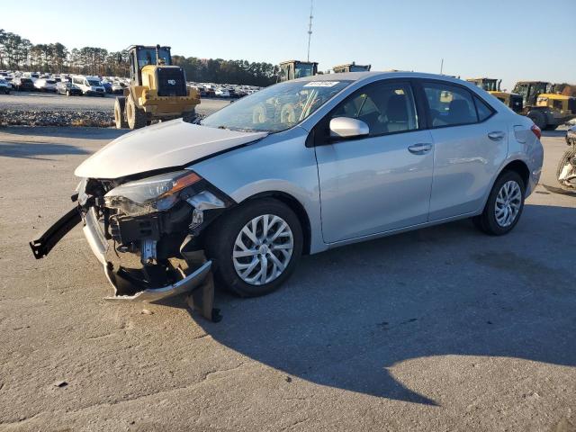 TOYOTA COROLLA L 2019 with VIN 2T1BURHE6KC240907 - Photo from auction