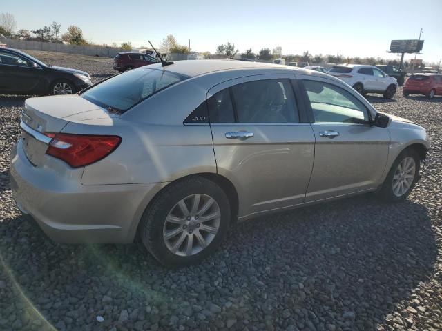 Photo 3 from auction – 2013 CHRYSLER 200 LIMITE with VIN 1C3CCBCG9DN737302