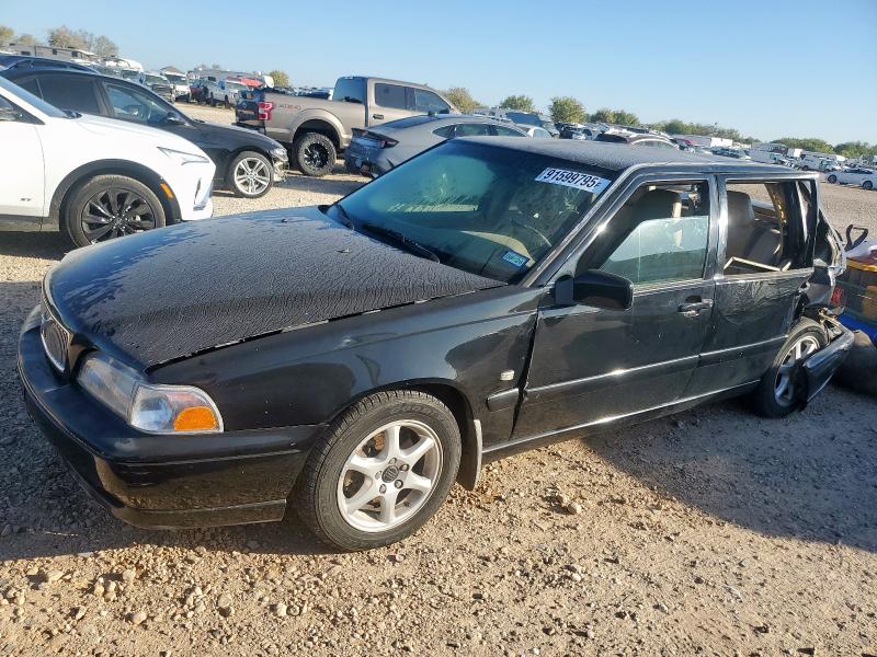 VOLVO S70 BASE 2000 with VIN YV1LS61J6Y2673399 - Photo from auction