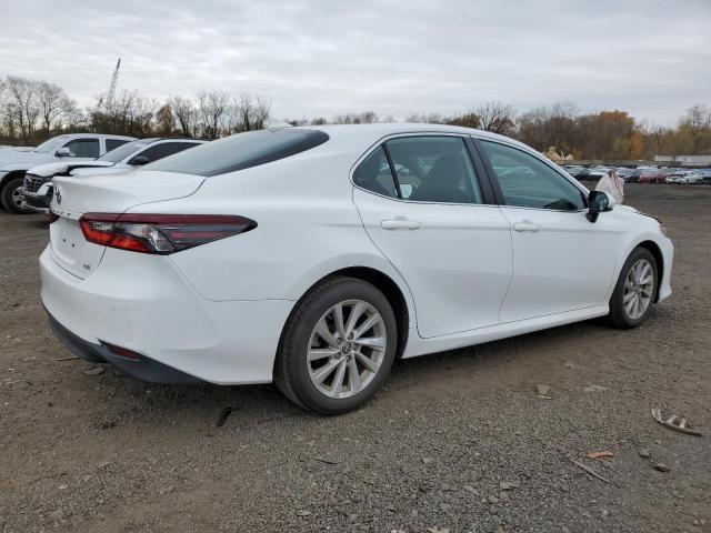Photo 3 from auction – 2022 TOYOTA CAMRY LE with VIN 4T1C11AK2NU713171
