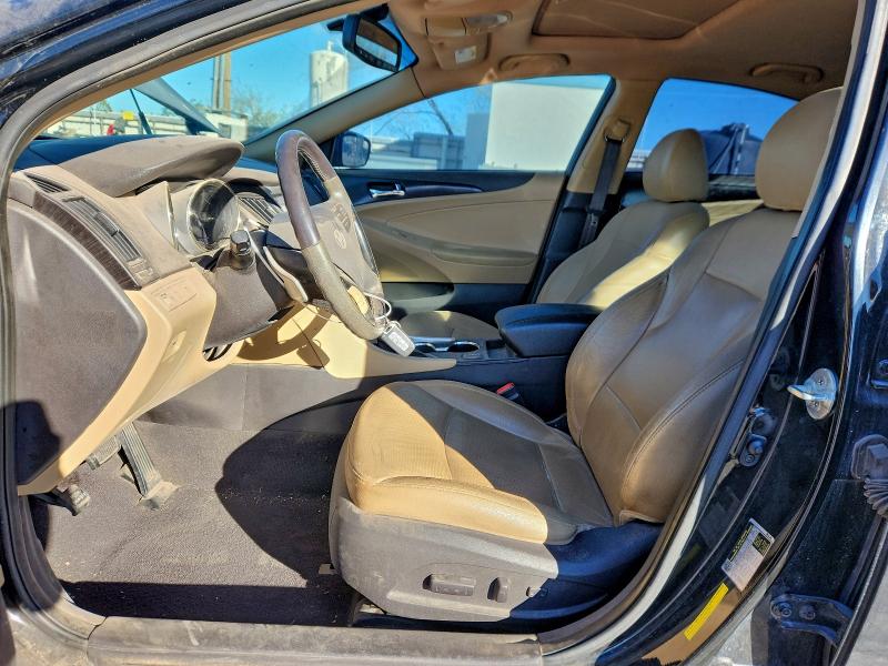 Photo 7 from auction – 2013 HYUNDAI SONATA SE with VIN 5NPEC4AB4DH605202