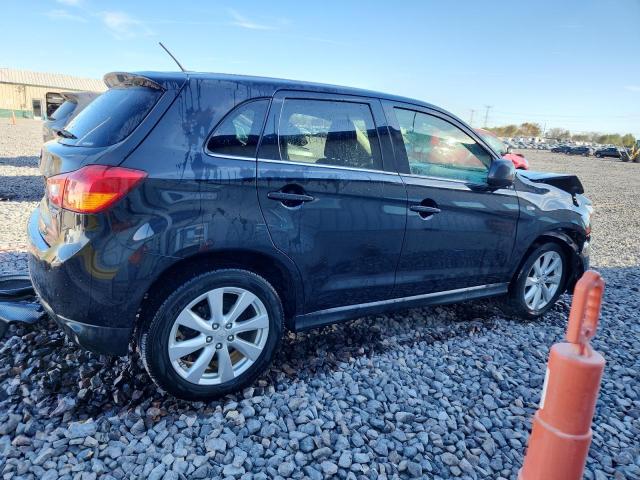 Photo 3 from auction – 2015 MITSUBISHI OUTLANDER with VIN 4A4AR4AU7FE029650