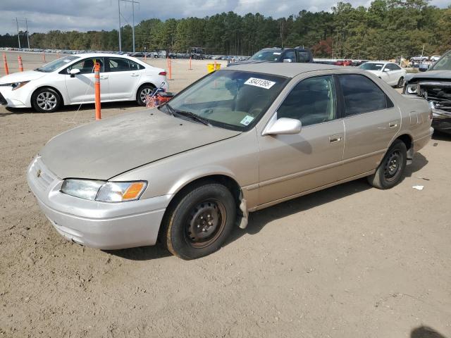 TOYOTA CAMRY CE 1998 with VIN JT2BG22K7W0208327 - Photo from auction