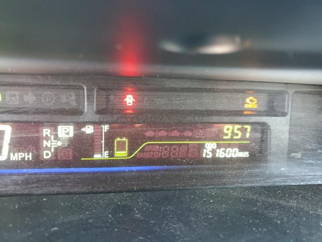 Photo 9 from auction – 2014 TOYOTA PRIUS V with VIN JTDZN3EU1EJ008762