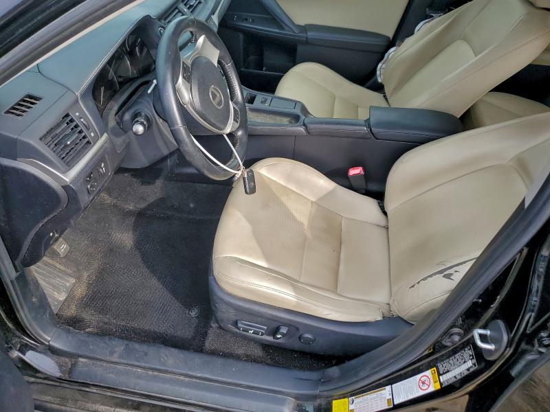 Photo 7 from auction – 2013 LEXUS CT 200 with VIN JTHKD5BH8D2152923