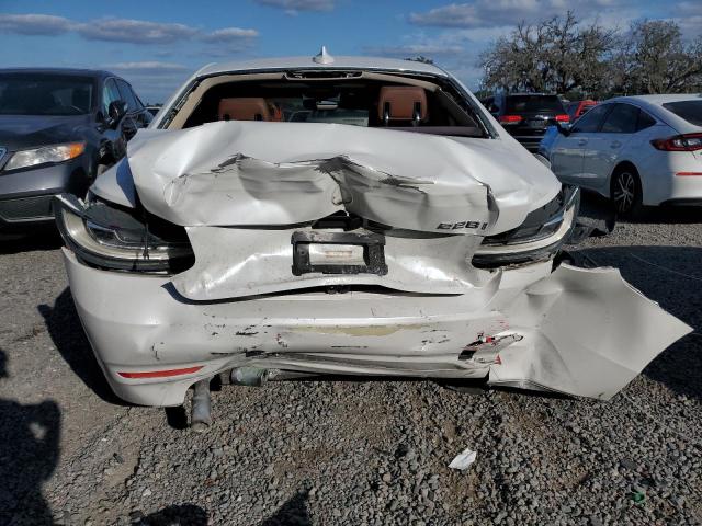 Photo 6 from auction – 2015 BMW 228 I with VIN WBA1F5C53FV257170