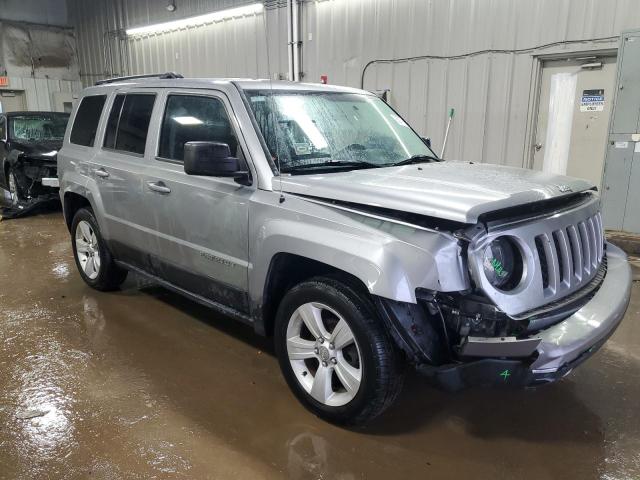 Photo 4 from auction – 2016 JEEP PATRIOT with VIN 1C4NJPFA8GD599552