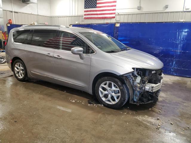 Фото 4 с аукциона – 2018 CHRYSLER PACIFICA T с VIN 2C4RC1EG4JR104508