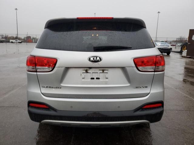 Photo 6 from auction – 2016 KIA SORENTO EX with VIN 5XYPHDA52GG006055