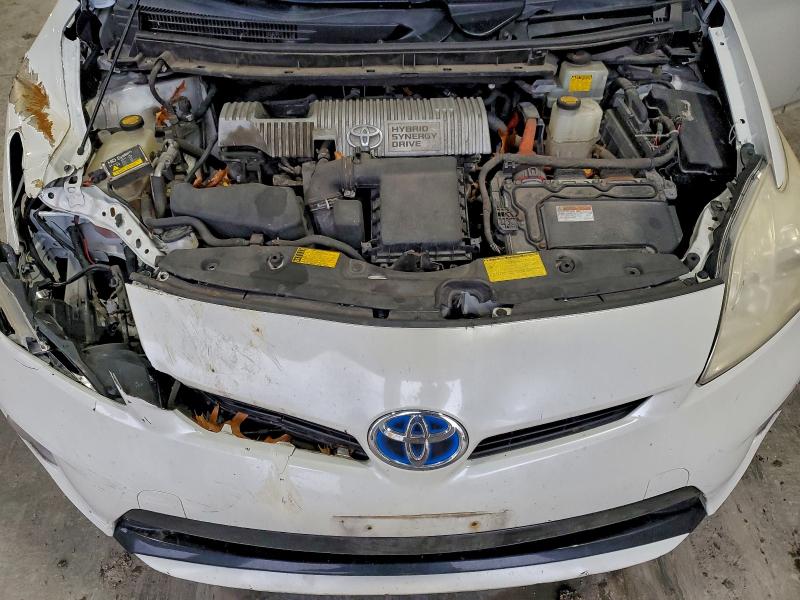 Photo 11 from auction – 2014 TOYOTA PRIUS with VIN JTDKN3DU8E1745217