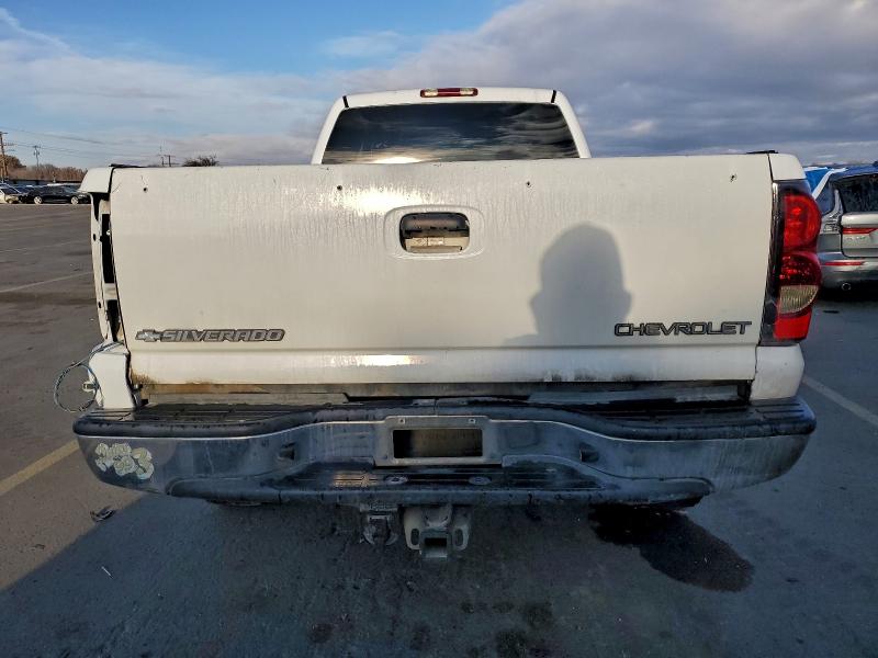 Photo 6 from auction – 2003 CHEVROLET SILVERADO with VIN 1GCHK23133F120163