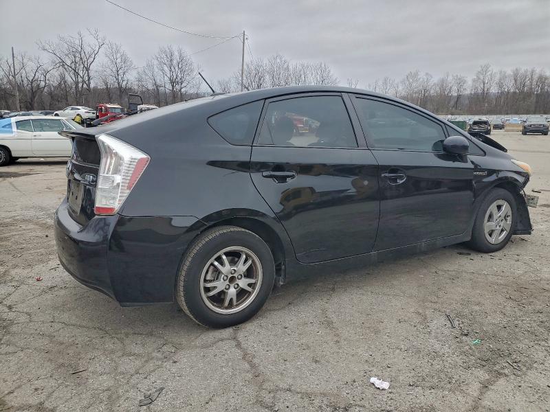 Photo 3 from auction – 2011 TOYOTA PRIUS with VIN JTDKN3DU2B0281178