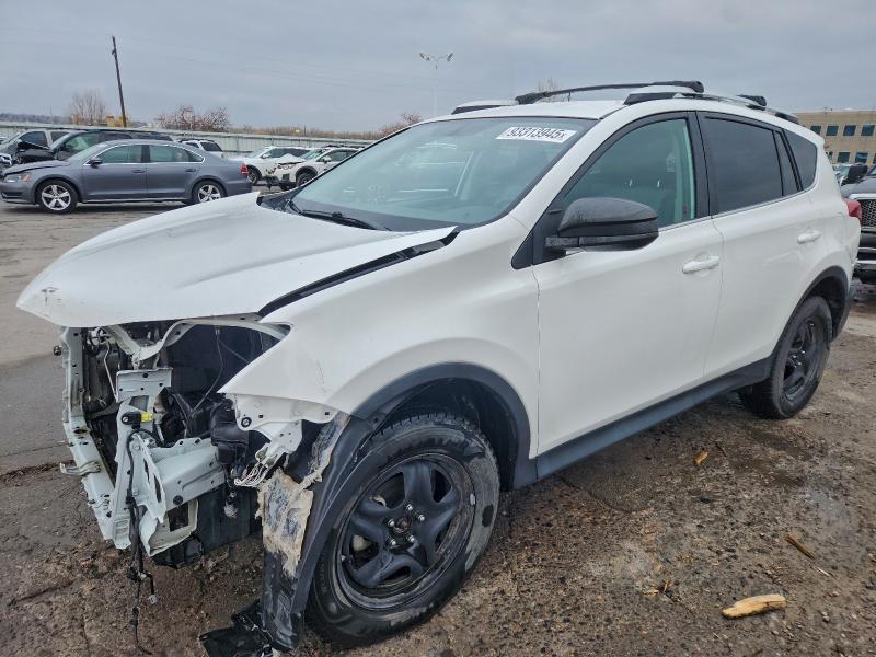 Photo 1 from auction – 2015 TOYOTA RAV4 LE with VIN 2T3BFREV9FW358556