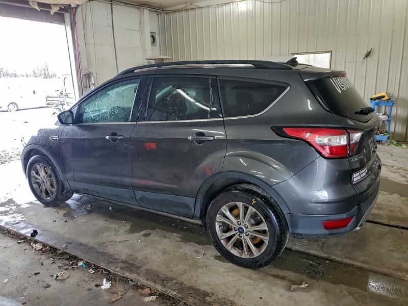 Photo 2 from auction – 2018 FORD ESCAPE SE with VIN 1FMCU9GD8JUC06655