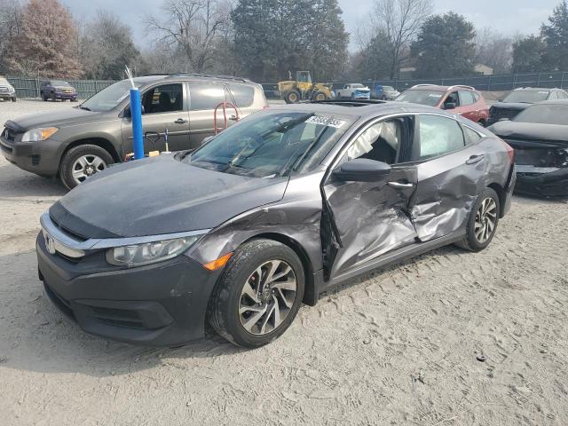 HONDA CIVIC EX 2017 с VIN 19XFC2F77HE039222 - Фото с аукциона