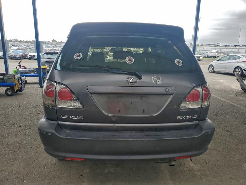 Photo 6 from auction – 2002 LEXUS RX 300 with VIN JTJHF10U920272296