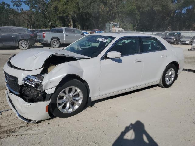 CHRYSLER 300 LIMITE 2015 with VIN 2C3CCAAG5FH853931 - Photo from auction