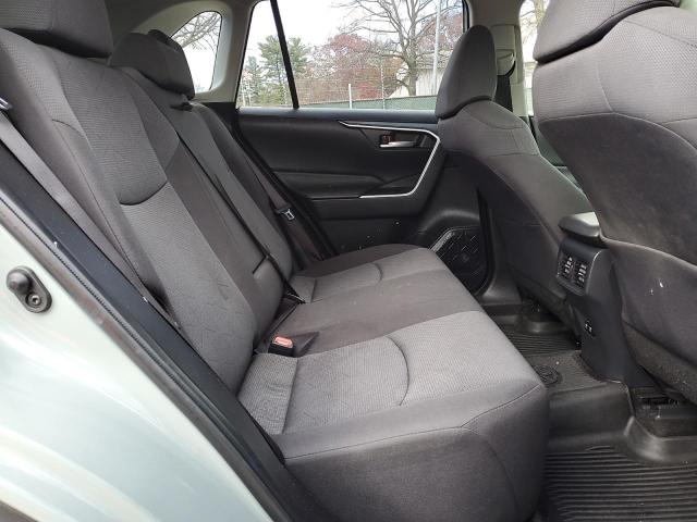 Photo 11 from auction – 2019 TOYOTA RAV4 XLE with VIN JTMP1RFVXKD523928
